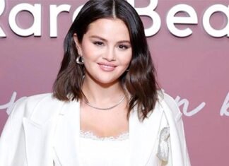 امریکی اداکارہ سیلینا گومز ارب پتی افراد کی فہرست میں شامل ہوگئیں امریکی اداکارہ سیلینا گومز ارب پتی افراد کی فہرست میں شامل ہوگئیں