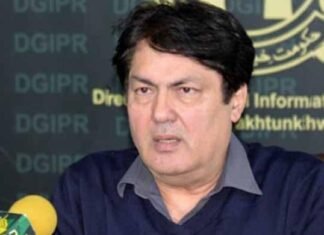 تقریر میں بعض الفاظ نازیبا تھے، وزیراعلیٰ کو ایسی تقریر نہیں کرنا چاہیے تھی: مشیر کے پی تقریر میں بعض الفاظ نازیبا تھے، وزیراعلیٰ کو ایسی تقریر نہیں کرنا چاہیے تھی: مشیر کے پی