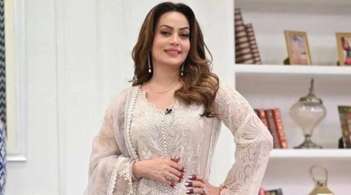 میری شادی کا جوڑا جل گیا تھا، شادی پر کسی میری شادی کا جوڑا جل گیا تھا، شادی پر کسی اور کا جوڑا پہنا: سعدیہ امام کا انکشاف