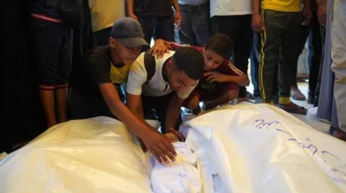 اسرائیلی فوج نے غزہ کے المواصی کیمپ حملے میں امریکی اسرائیلی فوج نے غزہ کے المواصی کیمپ حملے میں امریکی بم استعمال کیے: عرب میڈیا