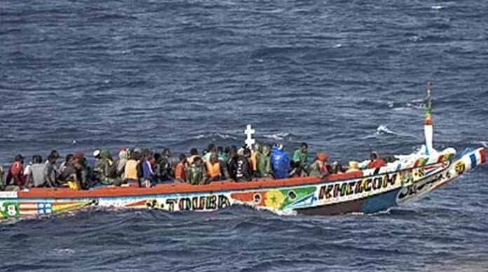 سینیگال میں تارکین وطن کی کشتی ڈوبنے سے 26 افراد سینیگال میں تارکین وطن کی کشتی ڈوبنے سے 26 افراد ہلاک، متعدد لاپتا