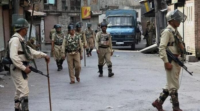 مقبوضہ کشمیر میں بھارتی فوج نے مزید 2 کشمیریوں کو مقبوضہ کشمیر میں بھارتی فوج نے مزید 2 کشمیریوں کو شہید کر دیا