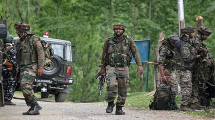 کشمیری مجاہدین نے بھارتی فوج کو ناکوں چنے چبوا دیے، کشمیری مجاہدین نے بھارتی فوج کو ناکوں چنے چبوا دیے، انٹیلی جنس ایجنسیاں بھی بے بس