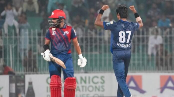 چیمپئنز ون ڈےکپ:  پینتھرز  نے ڈولفنز کو 50 رنز سے شکست دے دی